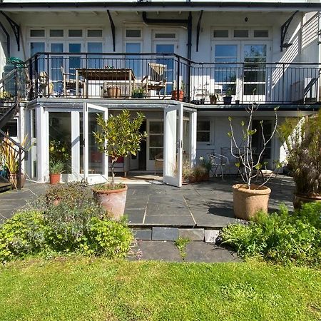 Апартаменты Clifton Garden Flat With Parking Бристоль Экстерьер фото
