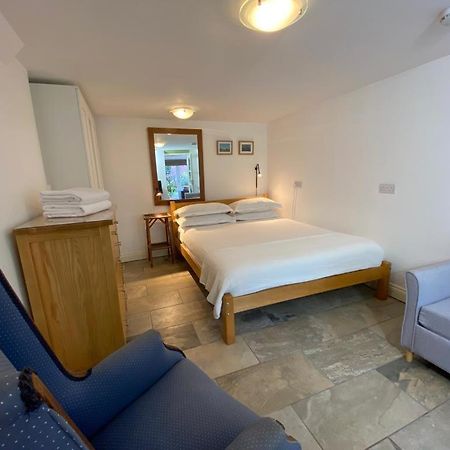 Апартаменты Clifton Garden Flat With Parking Бристоль Экстерьер фото