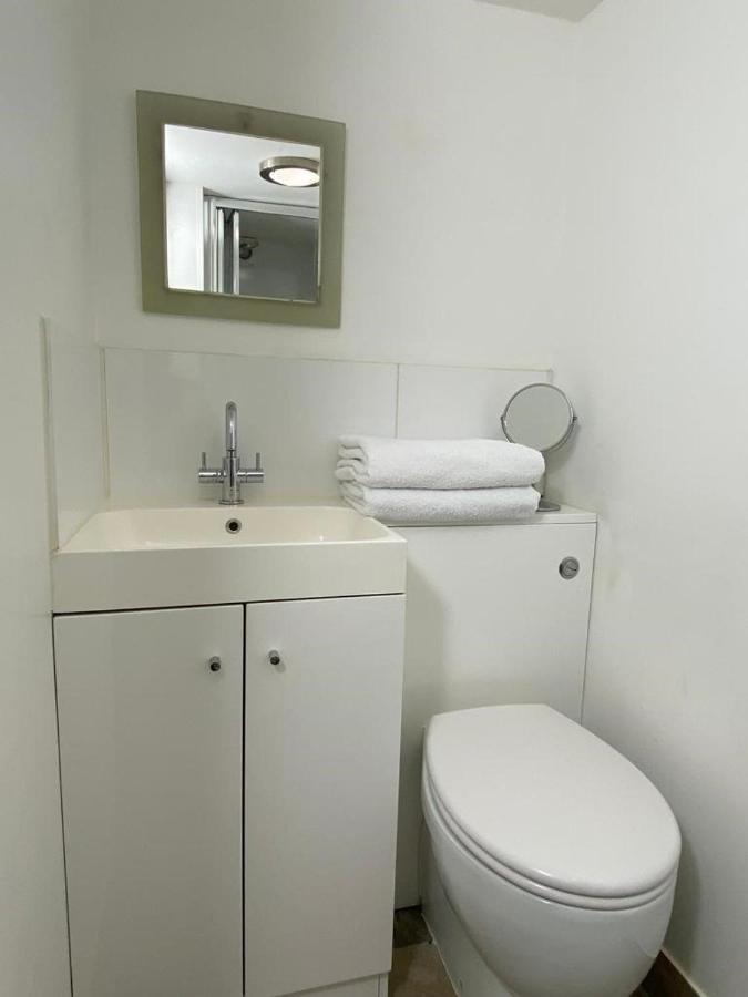 Апартаменты Clifton Garden Flat With Parking Бристоль Экстерьер фото